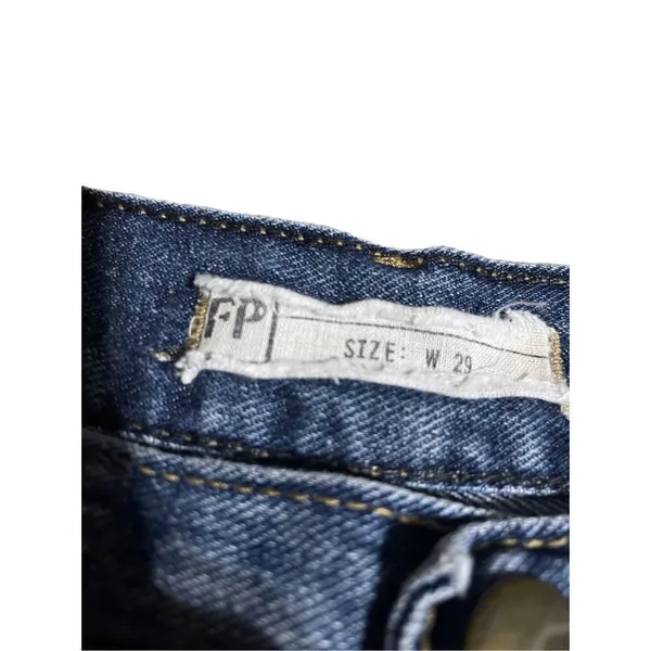 Free people Denim Cut off Distressed‎ jean shorts sz 29 - Image 3
