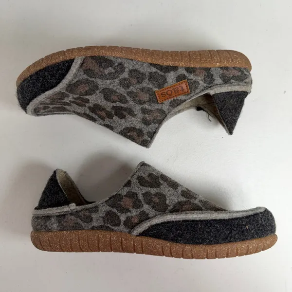 Taos 41 10.5 Convertawool Leopard Clogs Wool Slip On Comfort Shoes Collapsible - Image 2