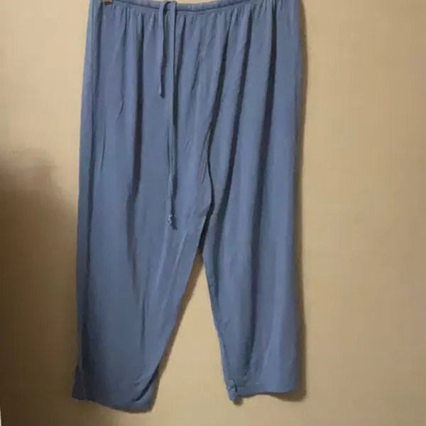GIVING Blue Size M - Image 4