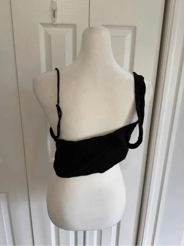 Free People Mila Tie Crop Top Black Size Medium NWT - Image 3