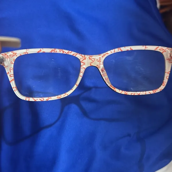 Ray Ban RB 5228 5014 53. 17 140 prescription Eyeglasses. (USED GOOD CONDITION) - Image 3
