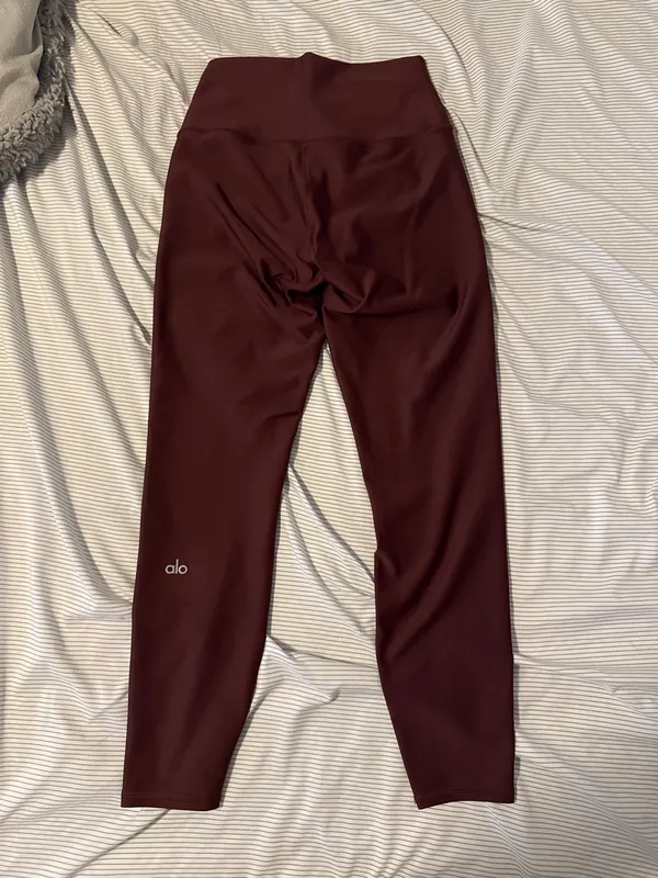 Alo yoga Burgundy truffle airlift winter warm high-waist leggings - Image 4