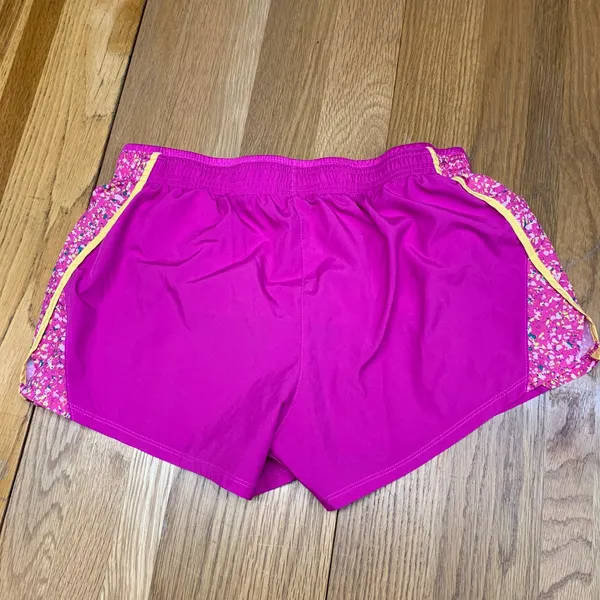 Nike Dri-FIT Women‎ Running Shorts Magenta Pink Floral Splatter Size Large - Image 2