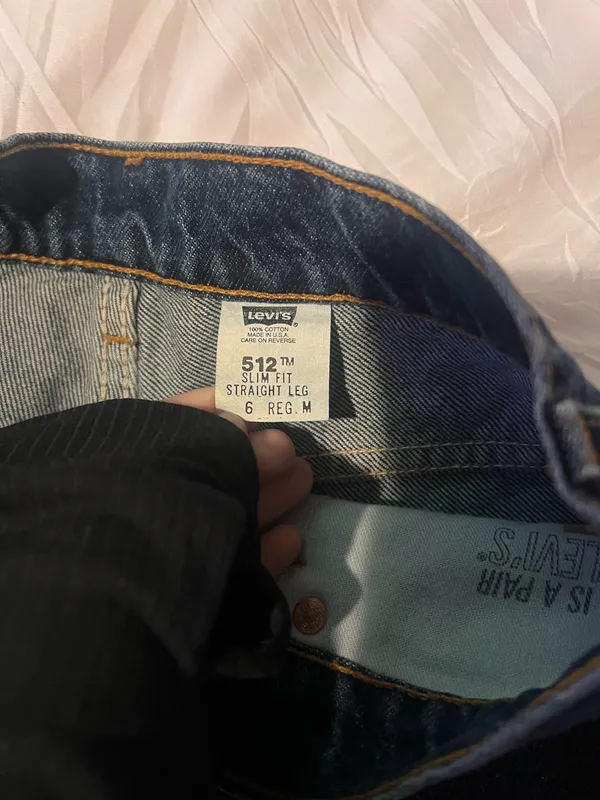 Levi’s Shorts 512 High-Waisted Jean - Image 3