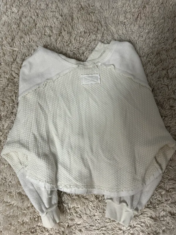 Urban Outfitters Cropped Sweater - Image 2