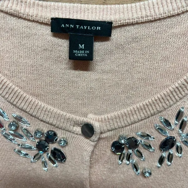 Ann Taylor medium short sleeve top - Image 2
