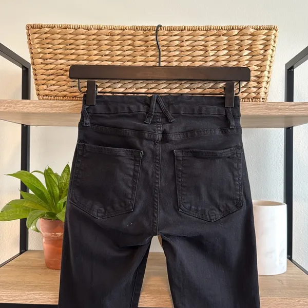 Good American Good Legs Mid-Rise Black Skinny Ankle Jeans, 0 / 25 - Image 5