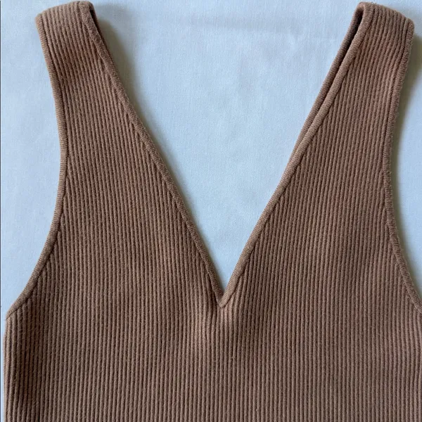 Abercrombie & Fitch Ribbed Knit Crop Tank Top Brown V-Neck Sleeveless Womens Med - Image 5