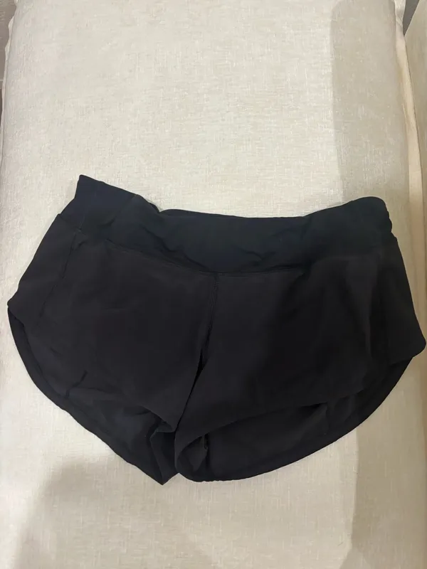 Black Lululemon Speed 2.5" Shorts Up Low-Rise - Image 3