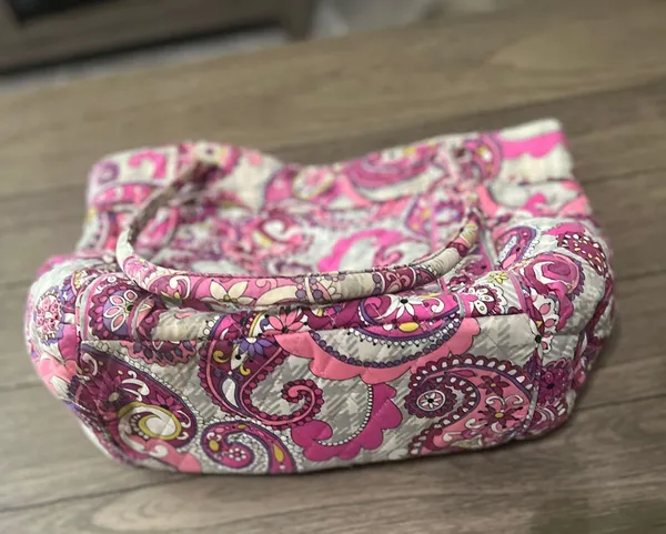 Vera Bradley Bag(READ) - Image 3