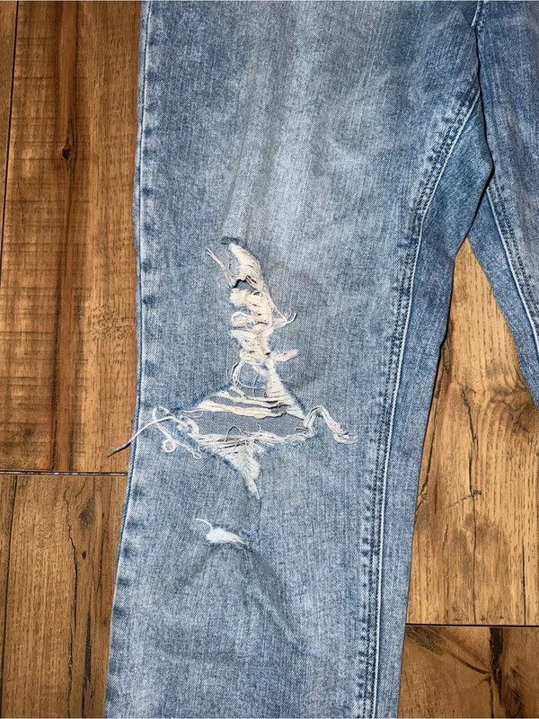 Old navy jeans - Image 3