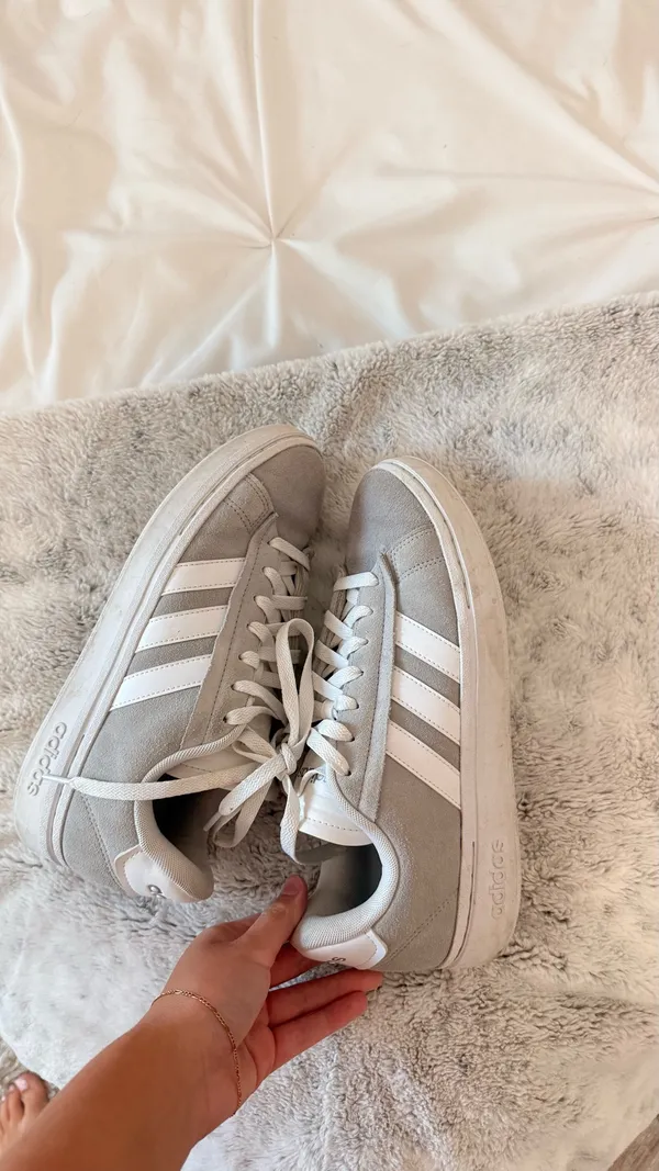 Adidas Women’s Shoes - Image 4