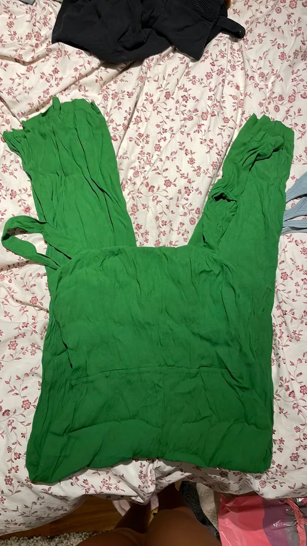 Reformation Jumper Green - Image 5