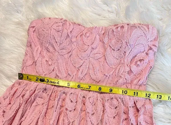 Nymphe Light Pink Strapless Mini Dress Size Medium Juniors? Lace Overlay flirty - Image 7