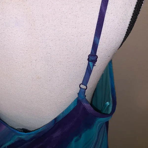 Venezia blue & purple wave pattern maxi night out formal dress - Image 8