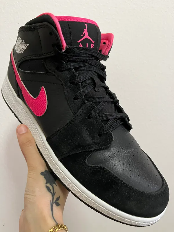 Jordan Air 1 Retro Mid GS ‘Hyper Pink’ - Image 2