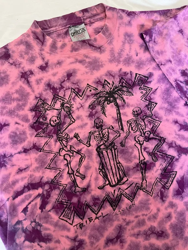 Vintage skeleton graphic tie dye tshirt Purple Size XL - Image 2