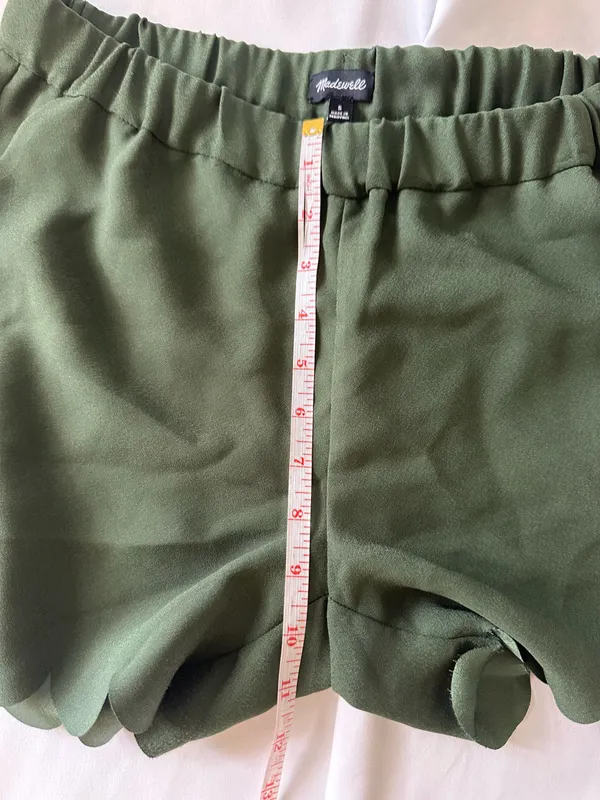 Madewell Women's Scalloped Hem Flat Front Shorts Solid Free Pull-On  Size S - Image 4