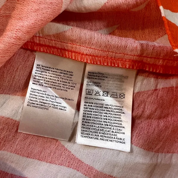 H&M women Wrap dress‎ - Orange/Zebra Size Medium - Image 9