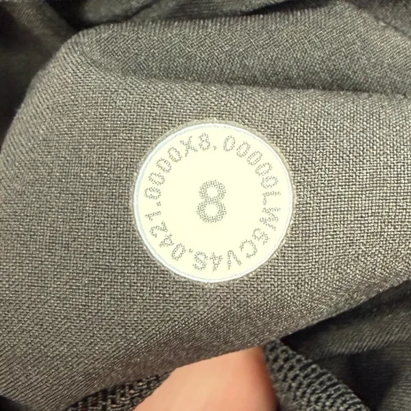 Lululemon Keep‎ Moving Jogger Sweatpants Black Women 8 W5CV4S Luxtreme Pockets - Image 7