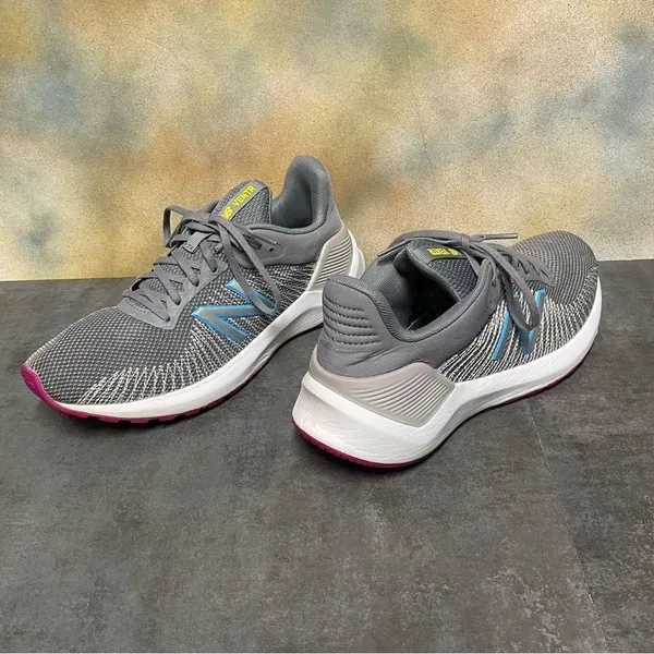 New Balance VENTR Gray Women's Running Shoes Size 9.5B - Image 8
