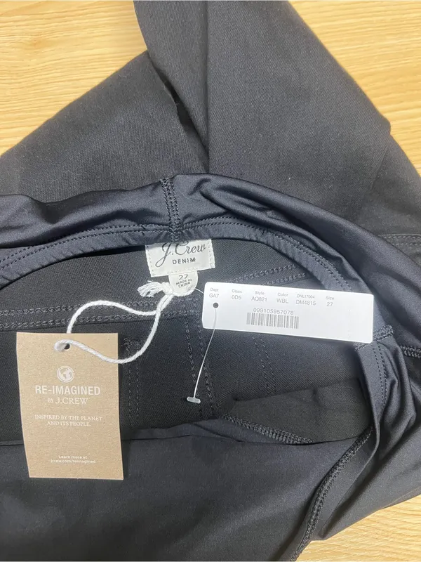 NWT J.Crew Maternity Over-the-Belly Toothpick Jeans Washed Black 27 - Image 7