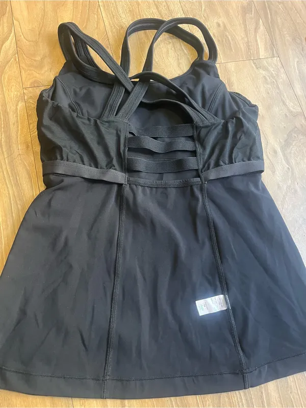AImer Black Cross - Image 5