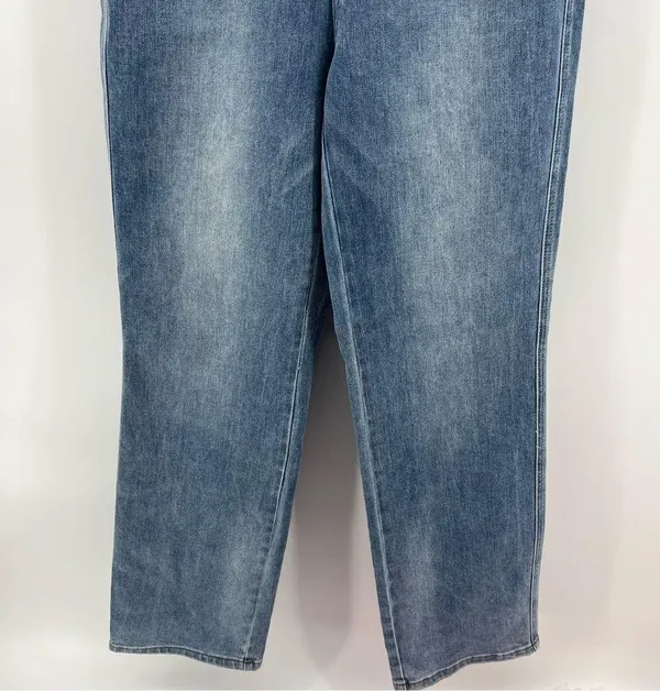 Judy blue size 32 straight jeans - Image 3