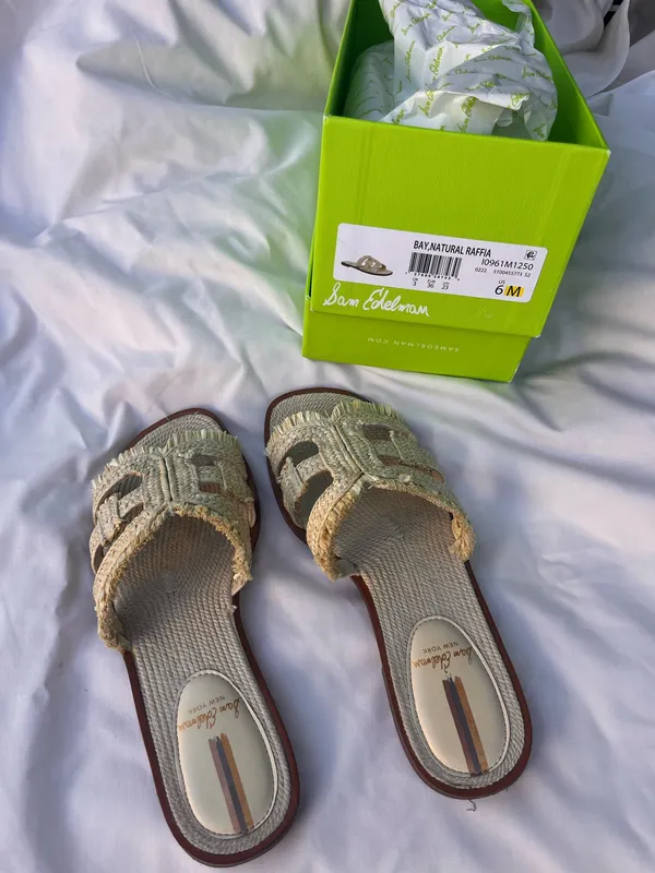 Sam Edelman Cute comfy sandals only worn 3 times - Image 3