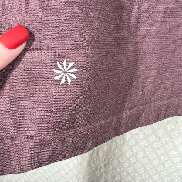 Athleta Women Top Sz M Purple Long Sleeve Crewneck Activewear Workout Thumbholes - Image 4