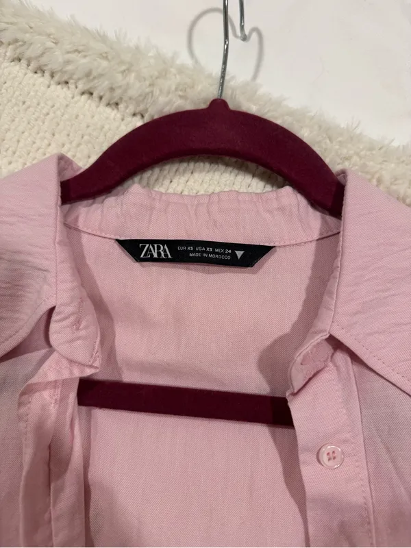 Zara Pink Cropped Button Down Shirt XS - Image 2