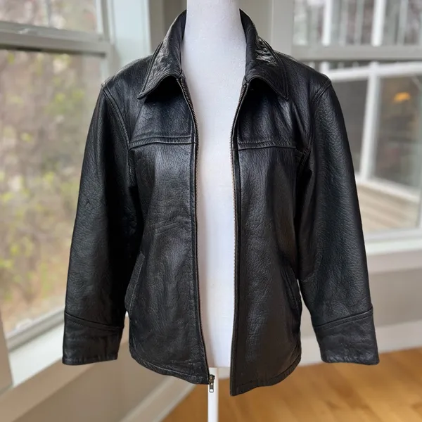 Vintage Rainforest Black Leather Jacket Quilted Lining Buckle Details Medium - Image 10