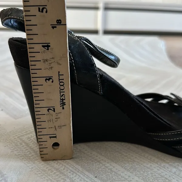 A2 Women’s Black Strappy Wedge Sandals - Size 10 - Image 9