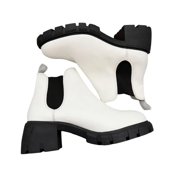 Steve Madden Howler White Lug Sole Chelsea Ankle Boots Size 7.5 - Image 3