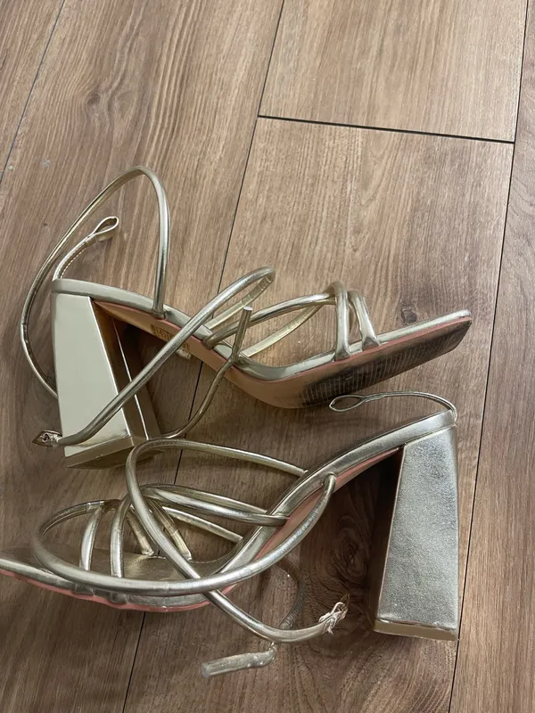 Gold Strappy Heels Size 9 - Image 2