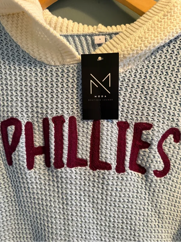 Moda Boutique Lounge Philadelphia Phillies Chunky Knit Hooded Sweater - Image 2