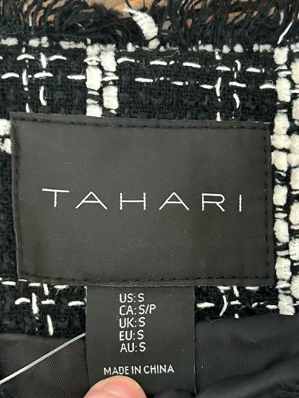 Tahari Black and White Checkered Wool Bleed Tweed Blazer Small New - Image 5