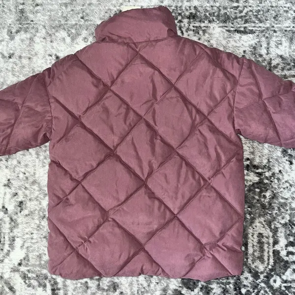 New Women’s Target Quilted Puffer Jacket - Image 3