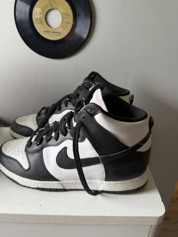 Nike Dunk High Panda - Image 3