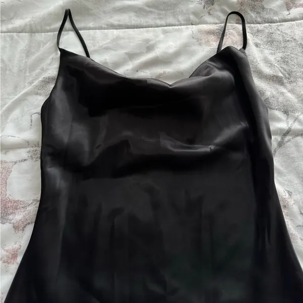 Threads & States black satin spaghetti straps cowl neck slip dress, size S party - Image 5