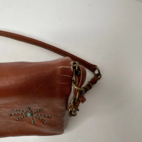 Shyanne Bohemian Western Style Crossbody Bag Leather Grommet Design Tassel - Image 9