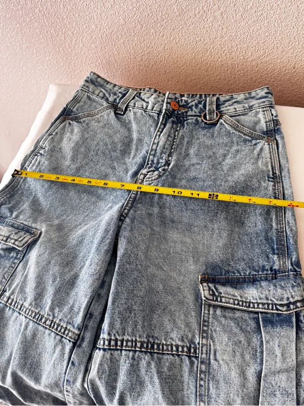 H&M Light Blue Wide-Leg Cargo Jeans - Image 7