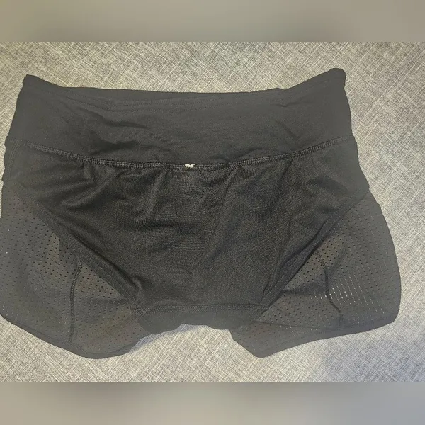 Lululemon Short - Image 5