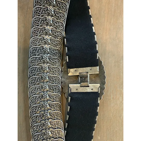 Belt OSFM Metal Silver Tone Elastic Stretch Oval Buckle w/ Enamel & Bling Vtg - Image 16