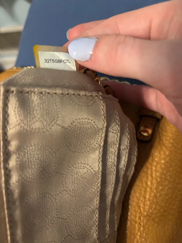 Michael Kors Purse Crossbody - Image 8