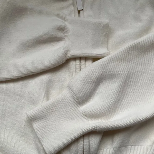 Alo Yoga Scholar Knit Cropped Full Zip Jacket Ivory XS - Image 4