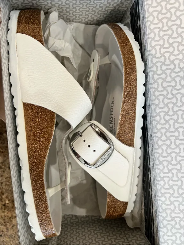 Birkenstock Gizeh Big Buckle White Leather Sandals Women’s 8 EU 39 Regular NIB - Image 13