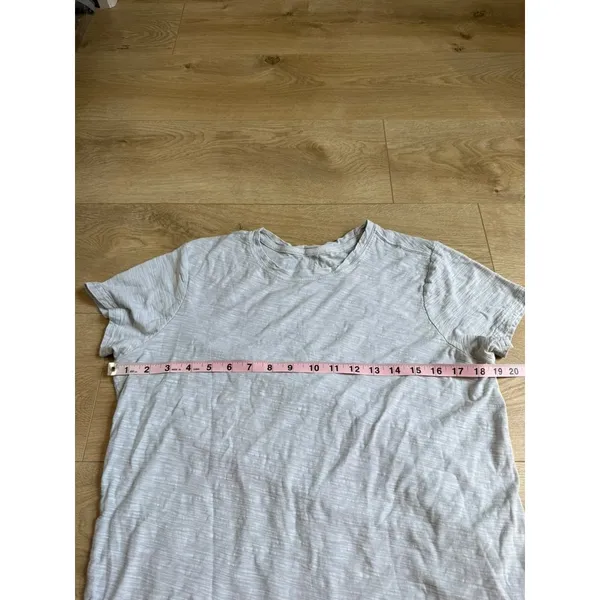 Pilcro Anthropologie Gray Short Sleeve Burnout T-Shirt Womens Size Medium - Image 3