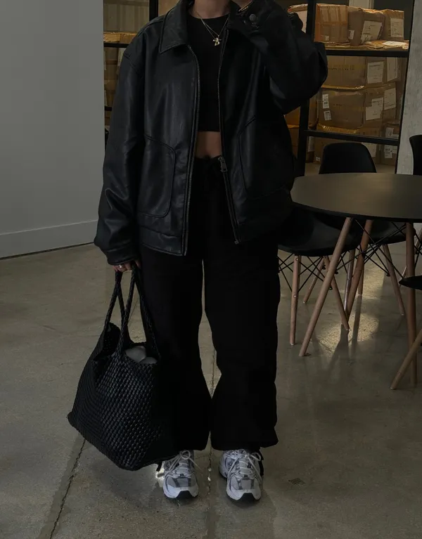 100% Cotton Black Cargo Pants Size M - Image 2