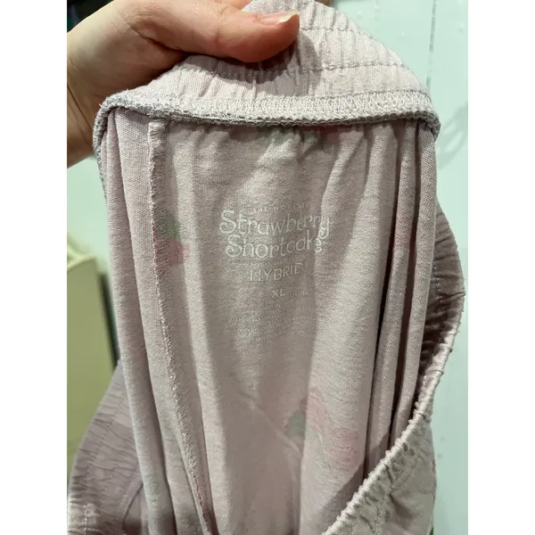 Strawberry Shortcake Hybrid XL Pajama Pants - Image 4